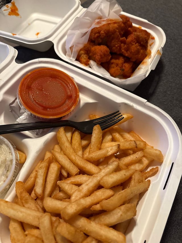 Buffalo Wing Dinner.